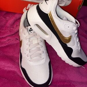 Women’s Nike Air Max Sc Se